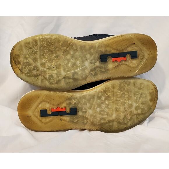 Nike Air Max Lebron X 10 Low ‘USA’ 579765-400 Size 10.5 - Picture 6 of 7